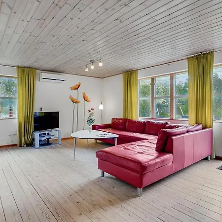 Stunning In Romo With Kitchen * Rømø Kirkeby